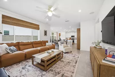 1508 Laurelwood Way, Oceanside, CA 92056 - Photo 6