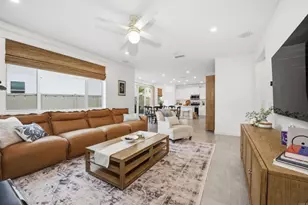 1508 Laurelwood Wy, Oceanside, CA 92056 - Photo 6