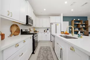 1508 Laurelwood Wy, Oceanside, CA 92056 - Photo 10