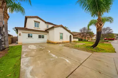 332 Monument Parkway, Perris, CA 92570 - Photo 4