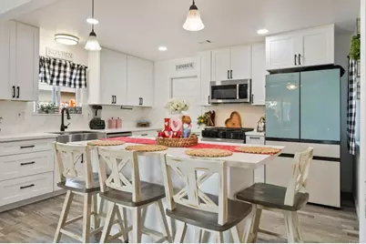 8179 Knollwood Road, San Diego, CA 92114 - Photo 10