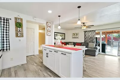 8179 Knollwood Road, San Diego, CA 92114 - Photo 12