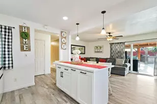 8179 Knollwood Rd, San Diego, CA 92114 - Photo 12