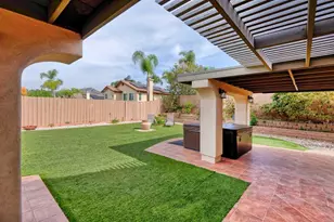 9380 Francis Dr, Spring Valley, CA 91977 - Photo 18