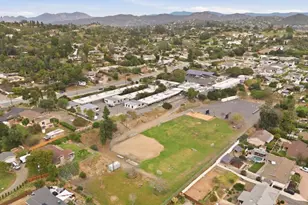 11469 Lorena Ln, El Cajon, CA 92020 - Photo 42