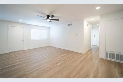 1306 W San Ysidro Boulevard #D, San Diego, CA 92173 - Photo 12