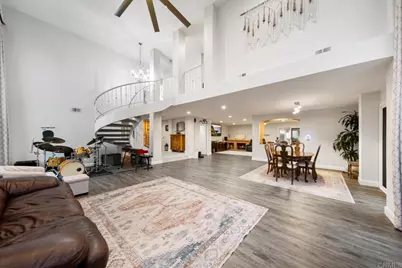 18383 Chetenham Ct, San Diego, CA 92128 - Photo 8