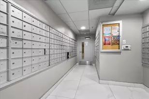 425 W Beech St, San Diego, CA 92101 - Photo 14