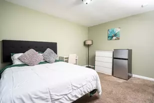 3047 Fleming Dr, San Diego, CA 92139 - Photo 12