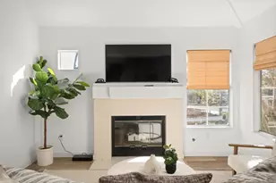 11330 Camino Playa Cancun, San Diego, CA 92124 - Photo 14