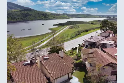 10027 Vallata Court, Spring Valley, CA 91977 - Photo 4