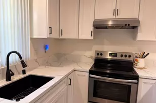 160 E St, Chula Vista, CA 91910 - Photo 6