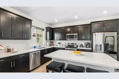 4336 Harbor Way, Oceanside, CA 92056 - Photo 10