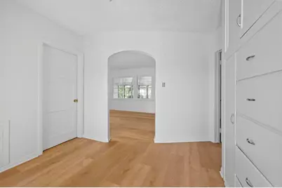 14151 La Rue Street, San Fernando, CA 91340 - Photo 16