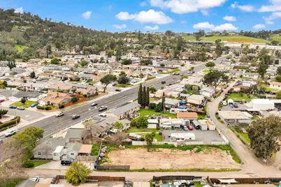 1002 W Chase Avenue, El Cajon, CA 92020 - Photo 2