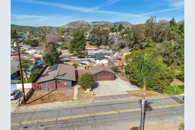 13314 Lakeshore Drive, Lakeside, CA 92040 - Photo 20