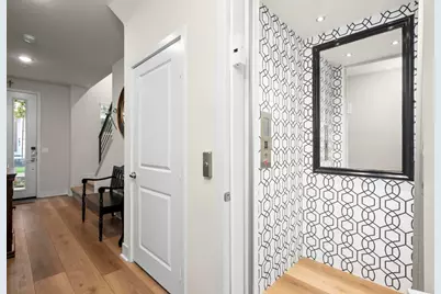 2049 Bravo Loop #6, Chula Vista, CA 91915 - Photo 2