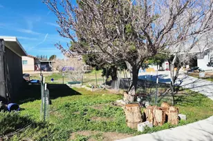 18062 Hackberry St, Hesperia, CA 92345 - Photo 4