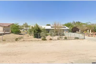 18062 Hackberry Street, Hesperia, CA 92345 - Photo 2