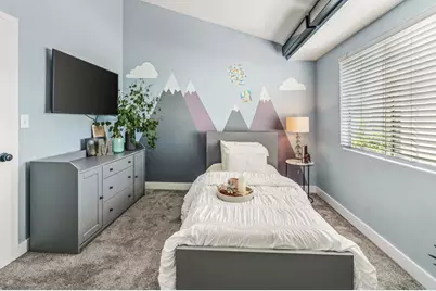 2240 Kings View Circle, Spring Valley, CA 91977 - Photo 18