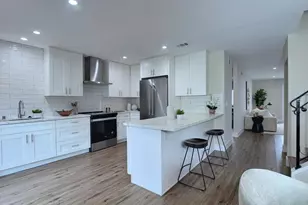 3274 Caminito Ameca, La Jolla, CA 92037 - Photo 8