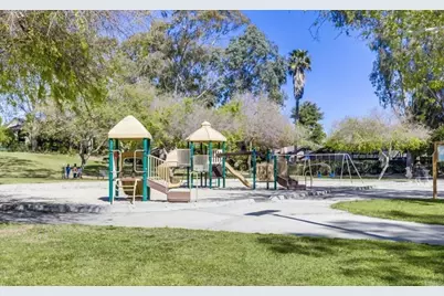 3274 Caminito Ameca, La Jolla, CA 92037 - Photo 44