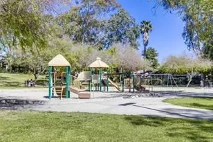 3274 Caminito Ameca, La Jolla, CA 92037 - Photo 44