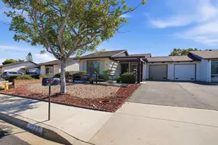 4535 Golden Ridge Dr, Oceanside, CA 92056 - Photo 22