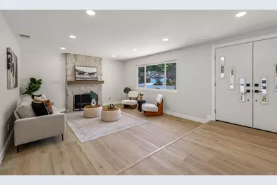 473 Dewane Drive, El Cajon, CA 92020 - Photo 8