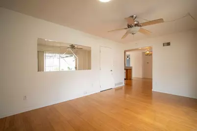 5610 Chateau Drive, San Diego, CA 92117 - Photo 12