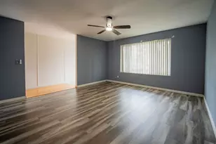 5610 Chateau Dr, San Diego, CA 92117 - Photo 8