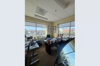 890 Eastlake Pkwy #203, Chula Vista, CA 91914 - Photo 14