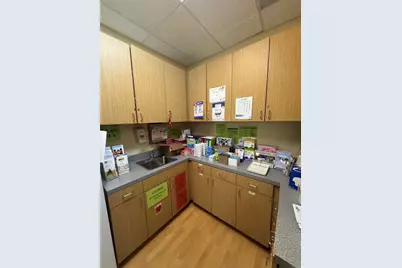 890 Eastlake Pkwy #203, Chula Vista, CA 91914 - Photo 2