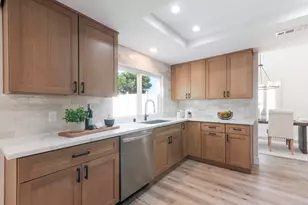 8985 Talca Ct, San Diego, CA 92129 - Photo 10