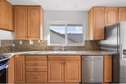 22945 Magnolia Glen Drive, Valencia, CA 91354 - Photo 12