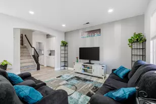 1925 Impressionist Dr, Chula Vista, CA 91913 - Photo 8