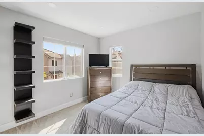 1925 Impressionist Dr #3, Chula Vista, CA 91913 - Photo 18