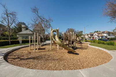 1925 Impressionist Dr #3, Chula Vista, CA 91913 - Photo 28