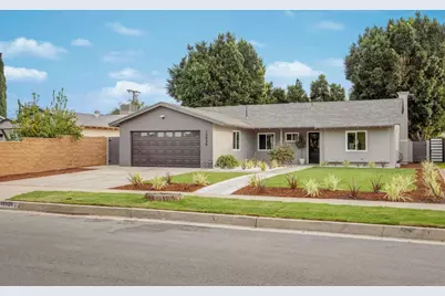 15926 Napa St, North Hills, CA 91343 - Photo 2