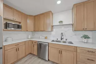 8034 Skyline Dr, San Diego, CA 92114 - Photo 12