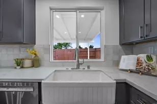 6266 Lake Aral Dr, San Diego, CA 92119 - Photo 16