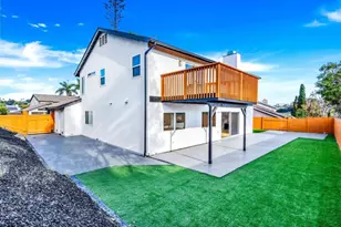 2858 Lehigh Ct, Oceanside, CA 92056 - Photo 2