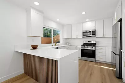 2858 Lehigh Court, Oceanside, CA 92056 - Photo 12