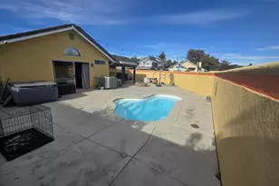 39820 Osprey Rd, Murrieta, CA 92562 - Photo 2