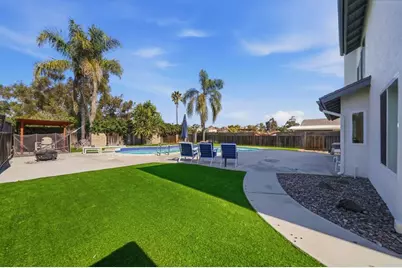 695 Calma Place, Chula Vista, CA 91910 - Photo 46
