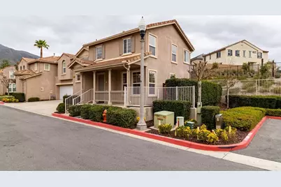 7283 Isabella Villa Court, Highland, CA 92346 - Photo 4