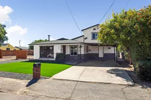 611 9th St, Ramona, CA 92065 - Photo 2