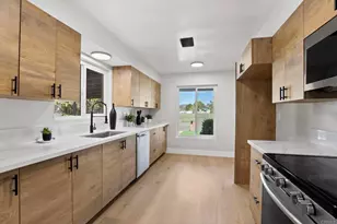 611 9th St, Ramona, CA 92065 - Photo 8