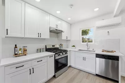 1425 Morenci Street, San Diego, CA 92110 - Photo 8