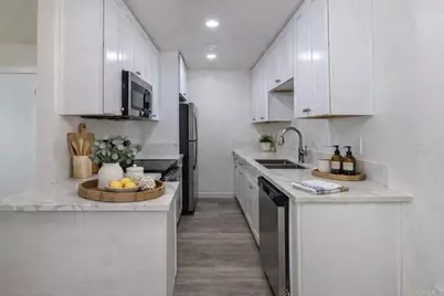 532 Anita Street #112, Chula Vista, CA 91911 - Photo 4